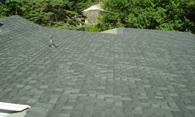 New roof asphalt shingles